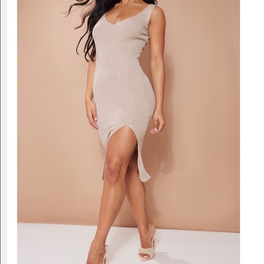 V neck knitted midi dress